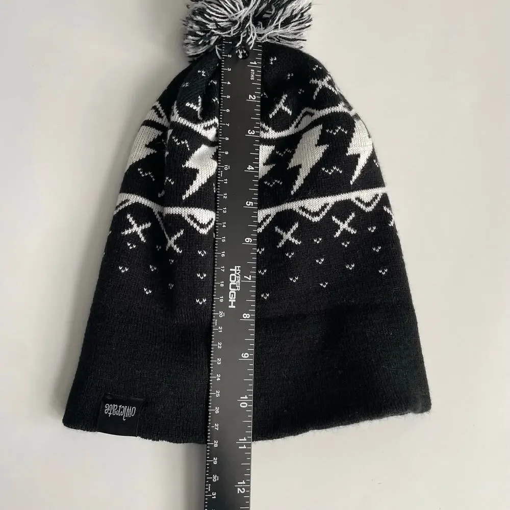 Harry Potter Expecto Patronum OwlCrate Beanie Hat Black & White Knit